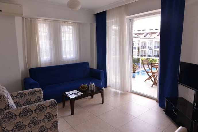 Sea Heaven Legend Apartments