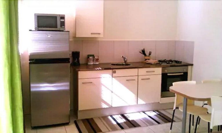 Aruba Tropic Apartments