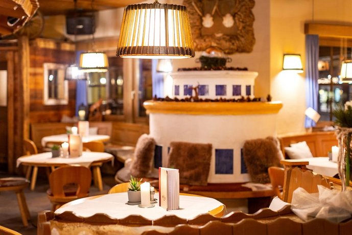 Hotel Latini Zell am See