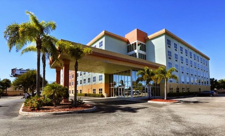 Allure Suites of Fort Myers