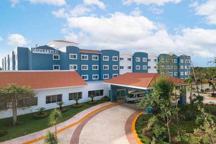 Courtyard by Marriott Cancun Airport