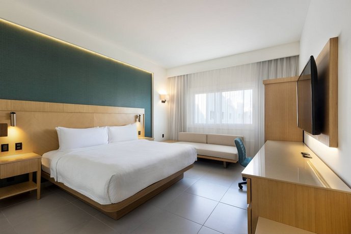 Courtyard by Marriott Cancun Airport