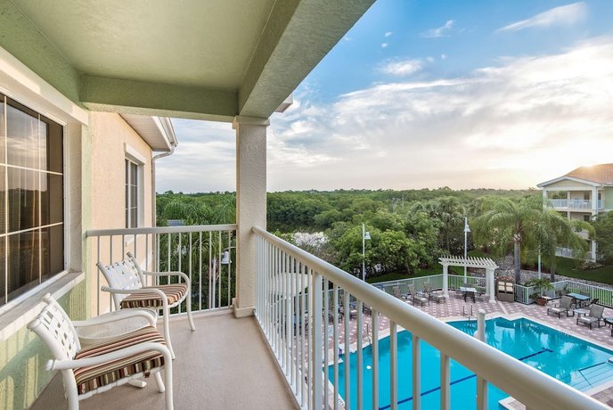 DoubleTree Suites by Hilton Naples