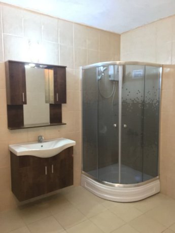 Doa Apartments