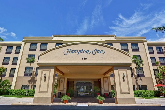 Hampton Inn Deerfield Beach