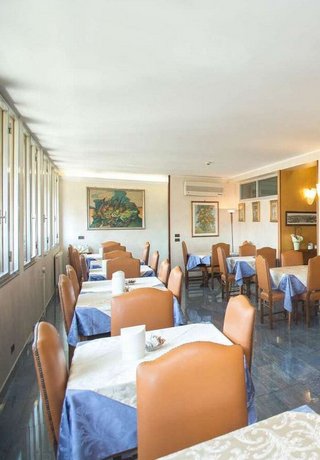 Hotel Rimini Rome