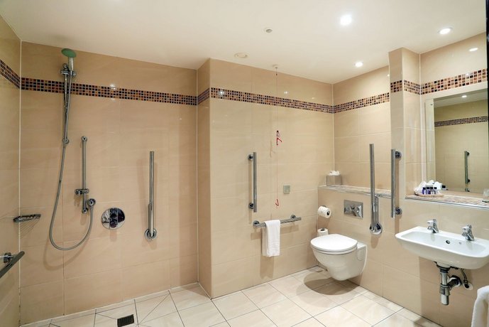 Macdonald Norwood Hall Hotel