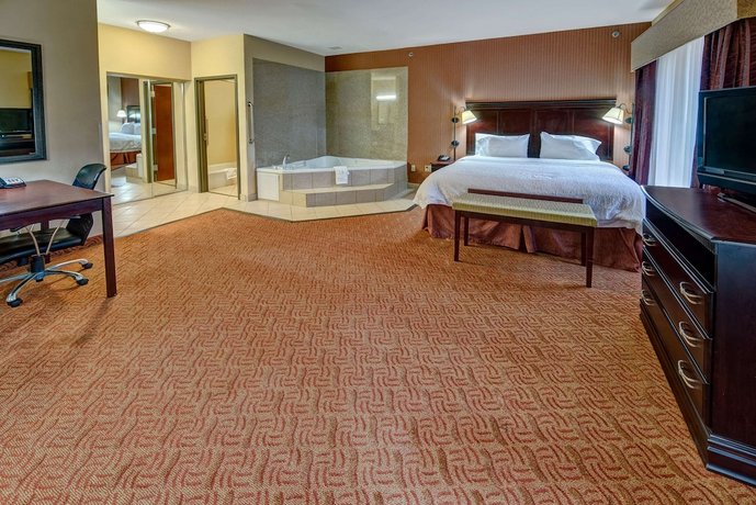 Hampton Inn & Suites Corsicana