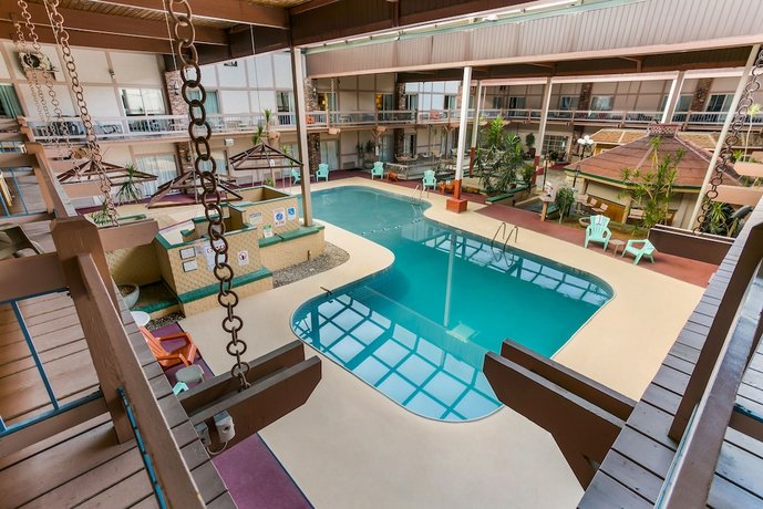 Aspire Hotel and Suites