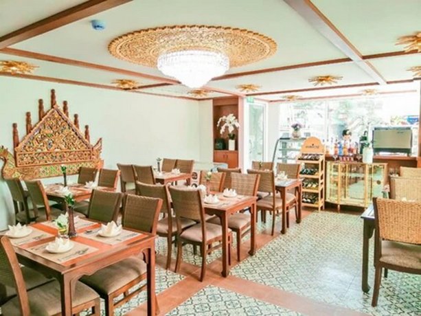 White Boutique Hotel and Spa