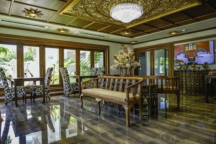 White Boutique Hotel and Spa