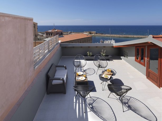 Astraia Residence