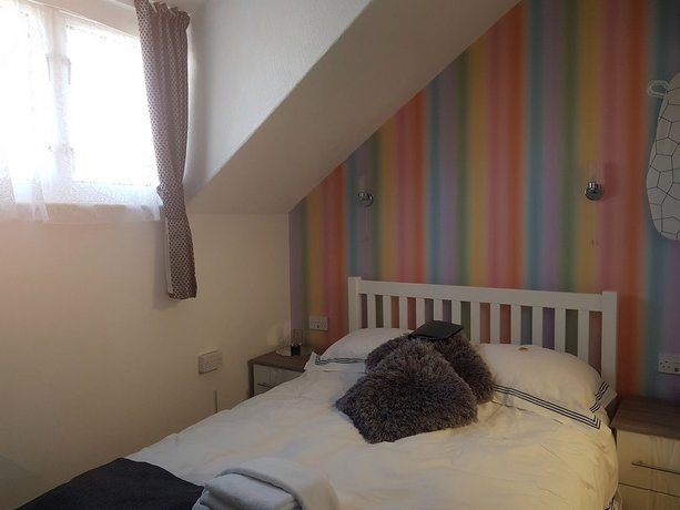 Sheron Guest House