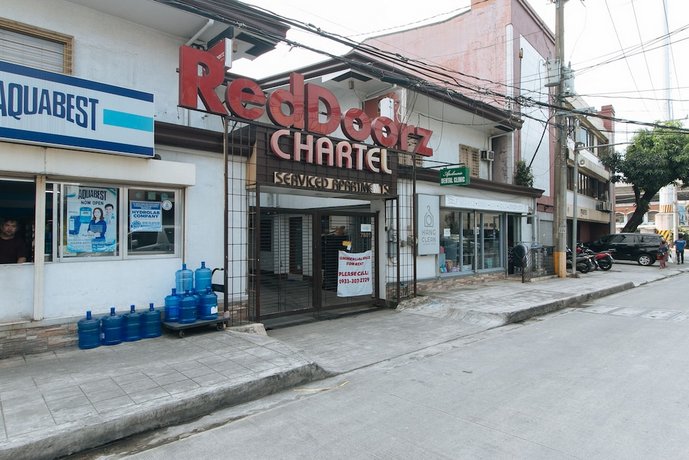 RedDoorz @ San Antonio Makati
