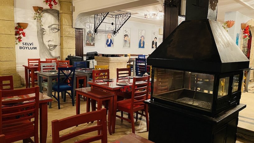Mediterra Art Hotel