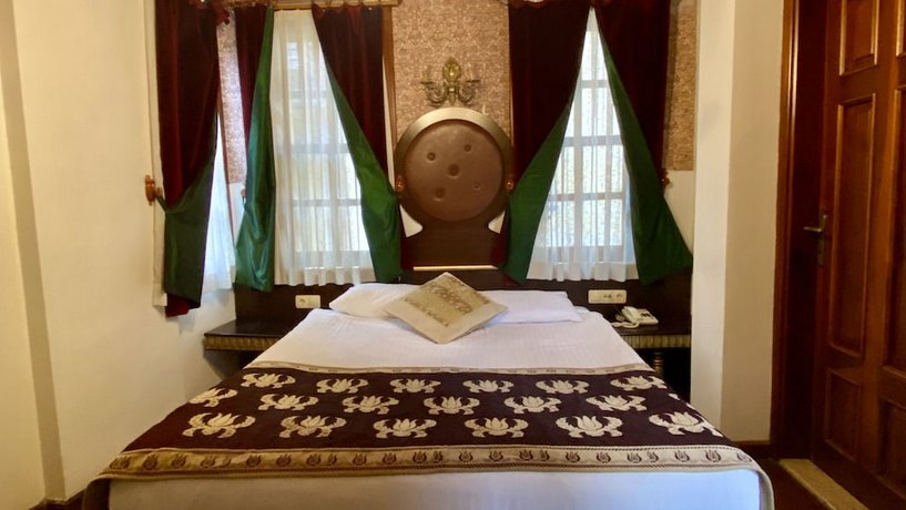 Mediterra Art Hotel
