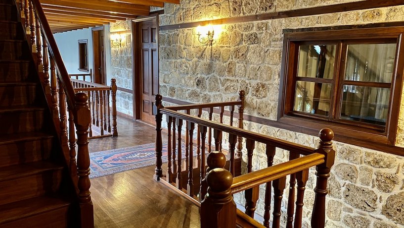 Mediterra Art Hotel