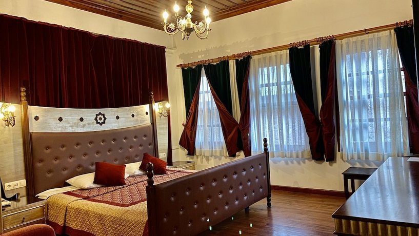 Mediterra Art Hotel
