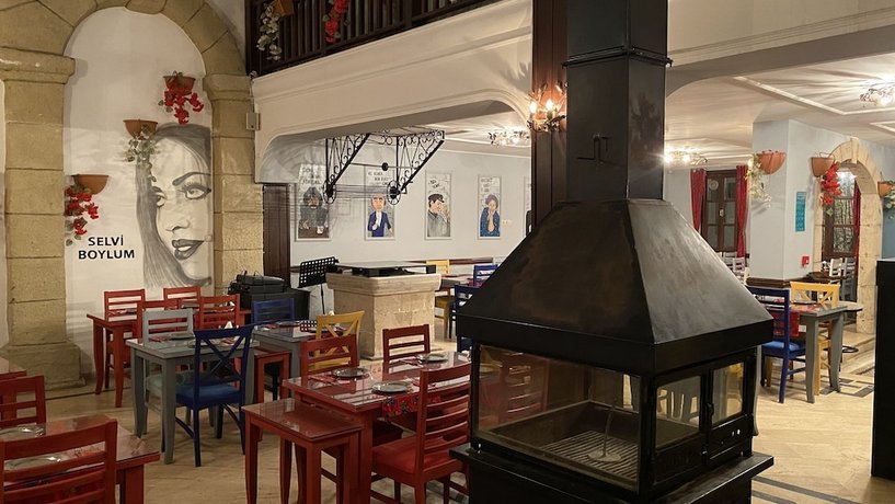 Mediterra Art Hotel