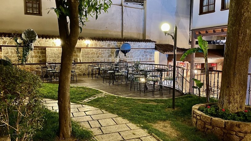 Mediterra Art Hotel