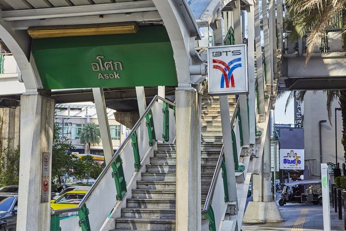 Asoke Suites