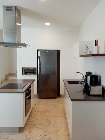 Anah Suites