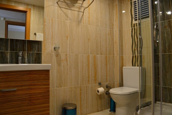 Riverland Suites