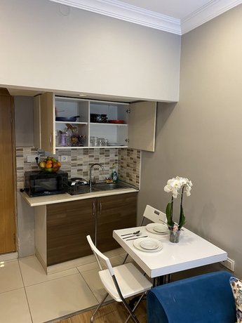 Riverland Suites