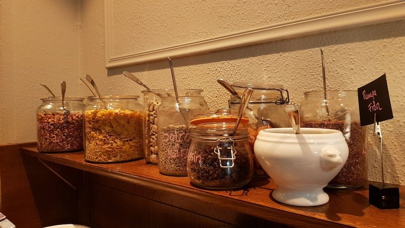 Hotel Bishops Arms Mora