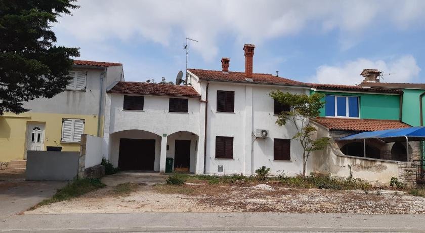 Apartments Kana Pula