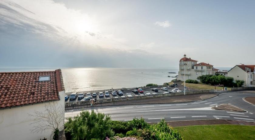 Anaiak Keyweek Apartment With Sea View And Balcony In Biarritz