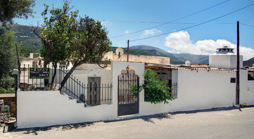 Traditional Cretan Country House