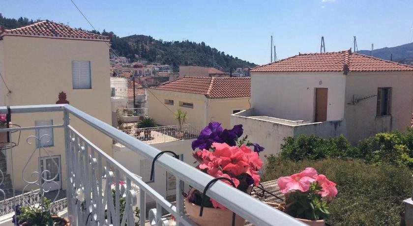 Poros Island City House