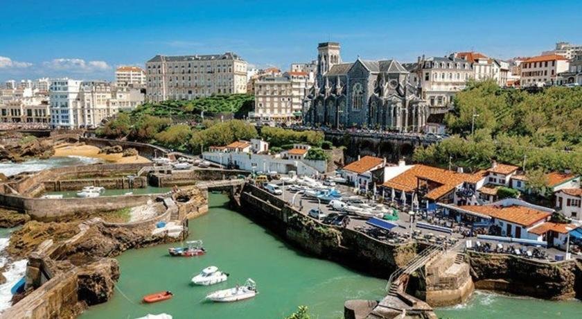 Rental Apartment La poste - Biarritz