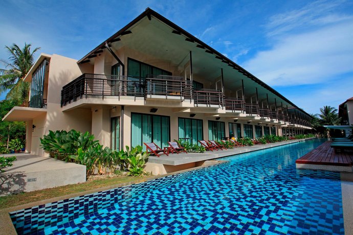 Centra by Centara Coconut Beach Resort Samui