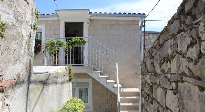 Apartment Duje
