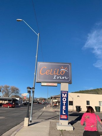 Celilo Inn Williams