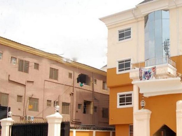 X Garden Hotel & Suites