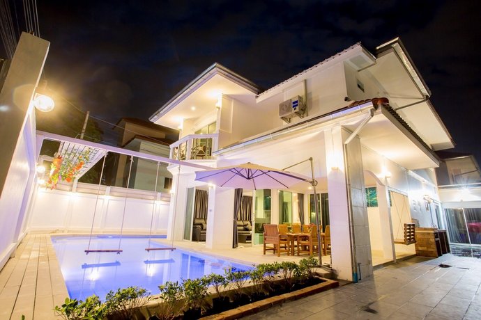 Pattaya Pool Villa