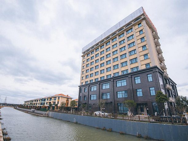 Vienna International Hotel Shanghai Dishui Lake Lingang New City
