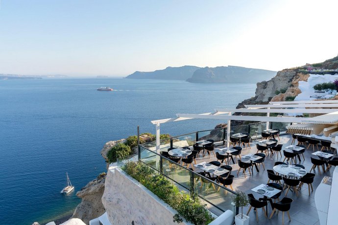 Santorini Secret Suites & Spa