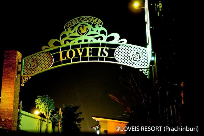 Love is Resort Si Maha Phot