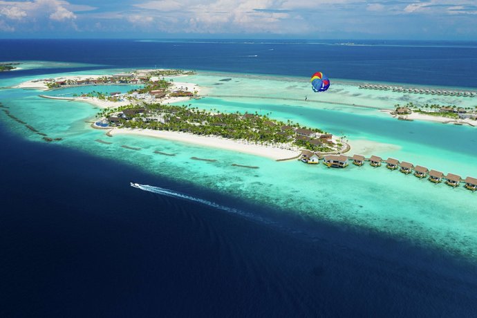 Saii Lagoon Maldives Curio Collection By Hilton Male Maldives thumbnail