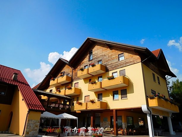 Hotel Vescovi