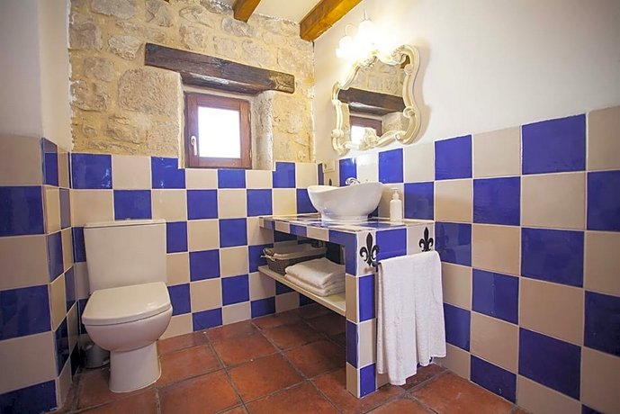 Hotel Rural La Torre de Bisjueces