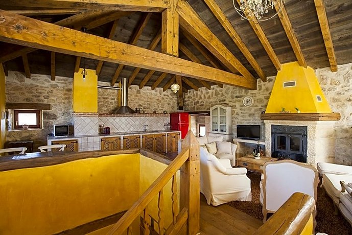 Hotel Rural La Torre de Bisjueces