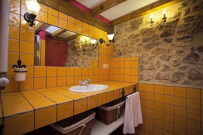 Hotel Rural La Torre de Bisjueces
