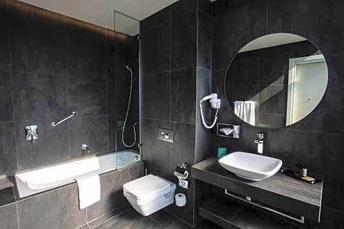 Holiday Inn Telavi