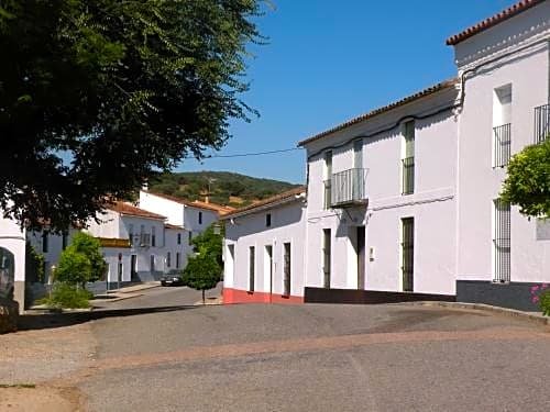 Hotel Posada de Valdezufre