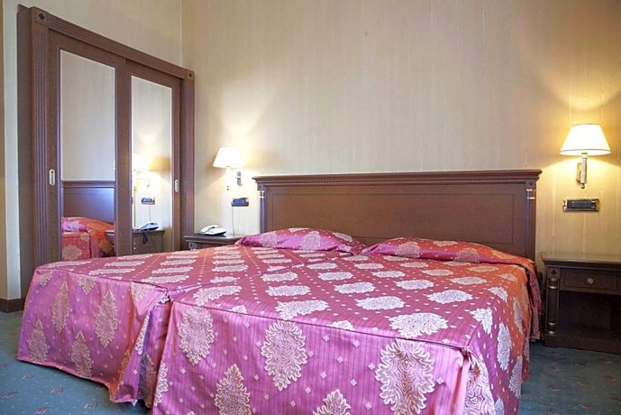 Hotel Jolly